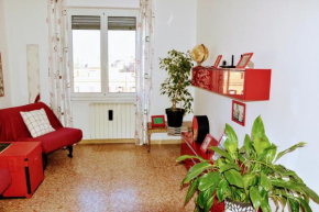 Aura Home - Grazioso appartamento vicino alla metro A e C